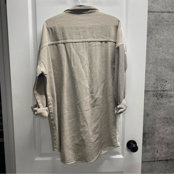 Button up Dress - Picture 2 of 3